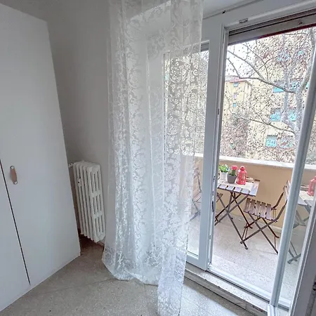 Apartamento Large Well Connected To Historic Center With Metro A, Ac, Wi-fi Roma